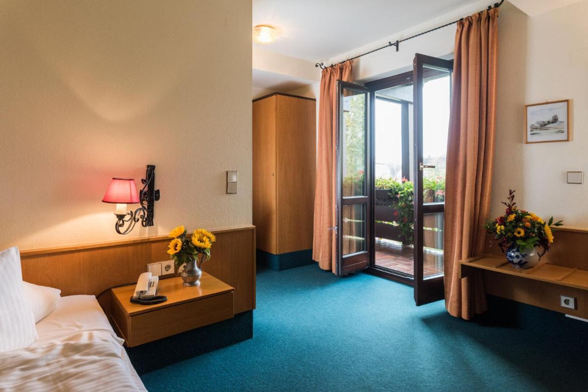 Hotel Stegner Roedelsee Экстерьер фото